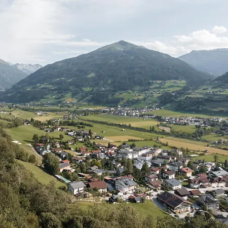 Sonnberg By We Rent شقة