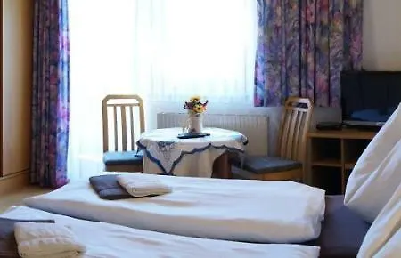 Sonnberg By We Rent *